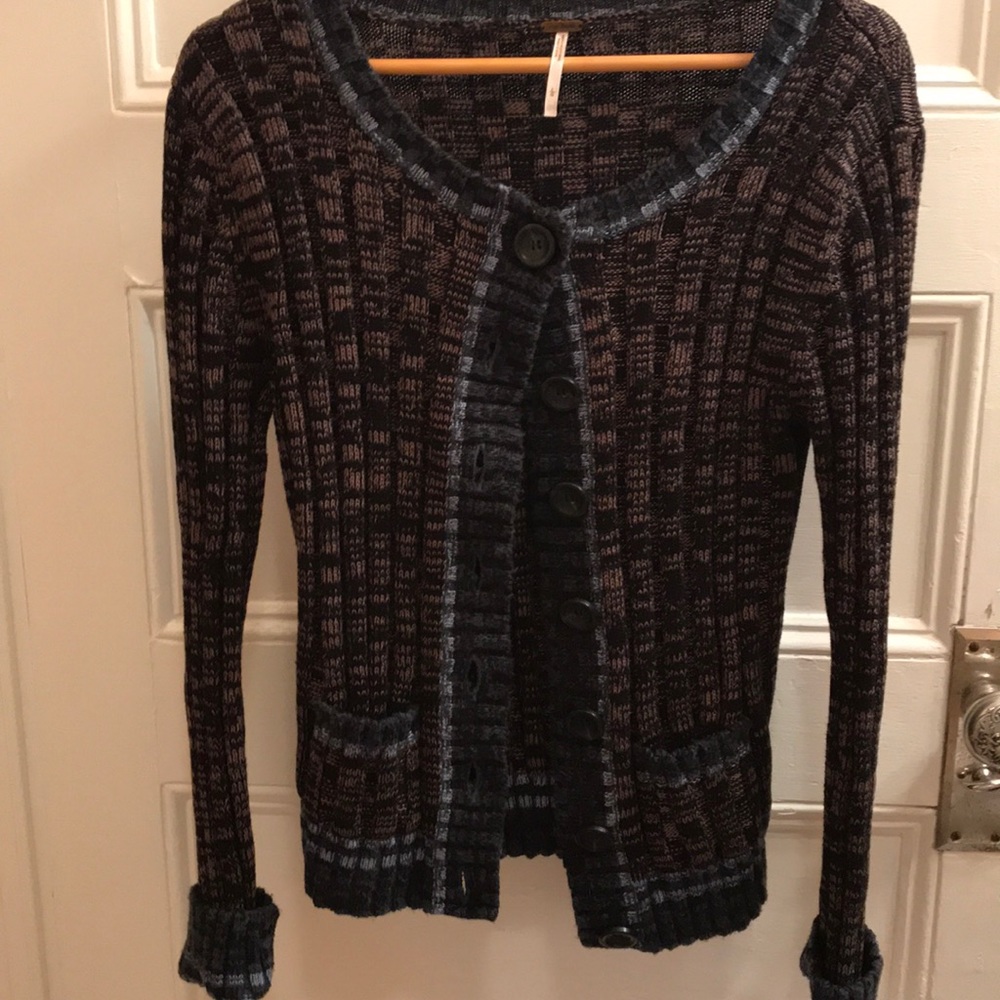 Sweater - new - never worn